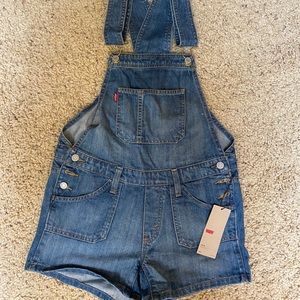 NWT Levi’s Denim Overalls